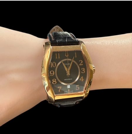 Beautiful and rare to find Bulova Accutron automatic rectangular wristwatch